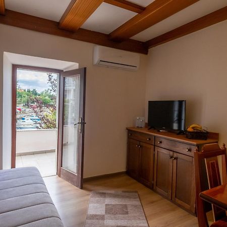 Pod Voltom Leilighet Klenovica Rom bilde